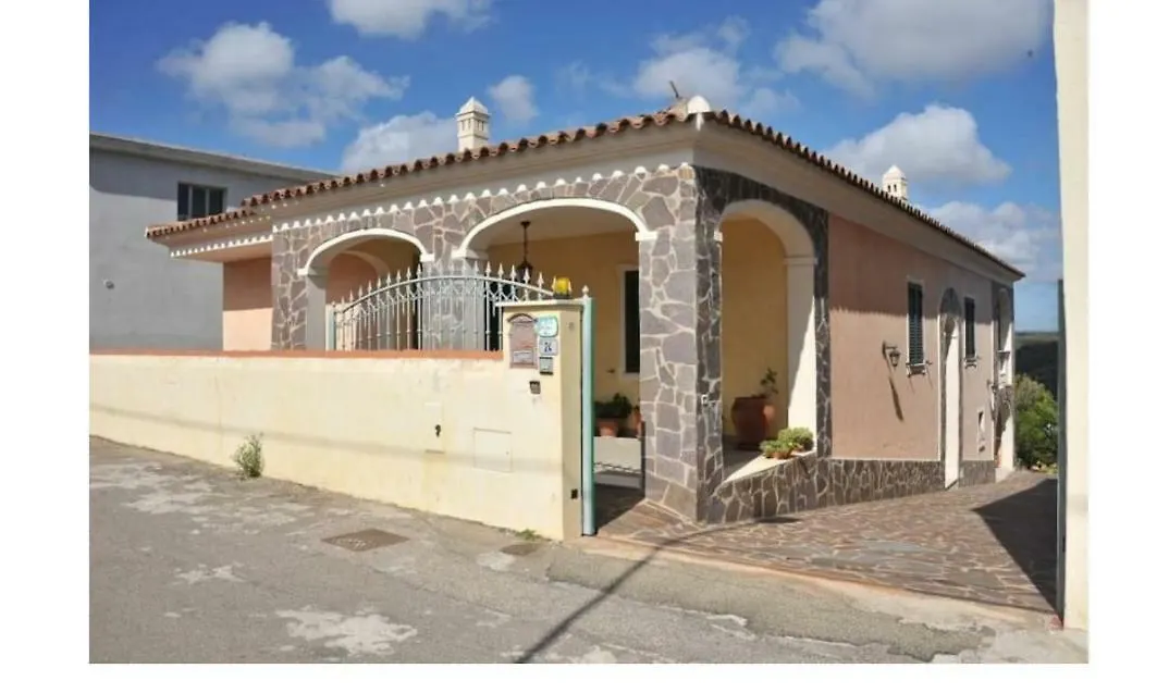 Villantoine De La Marina Di Orosei Italia